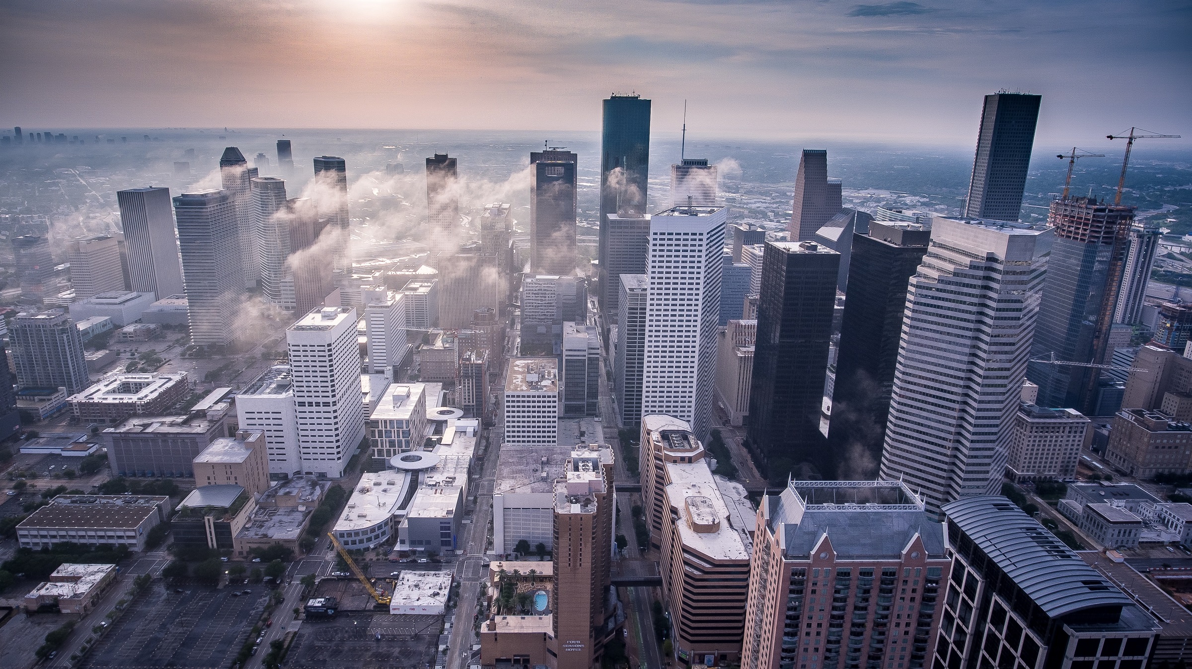 Downtown Houston, Texas (photo: Vlad Busuioc/Unsplash)