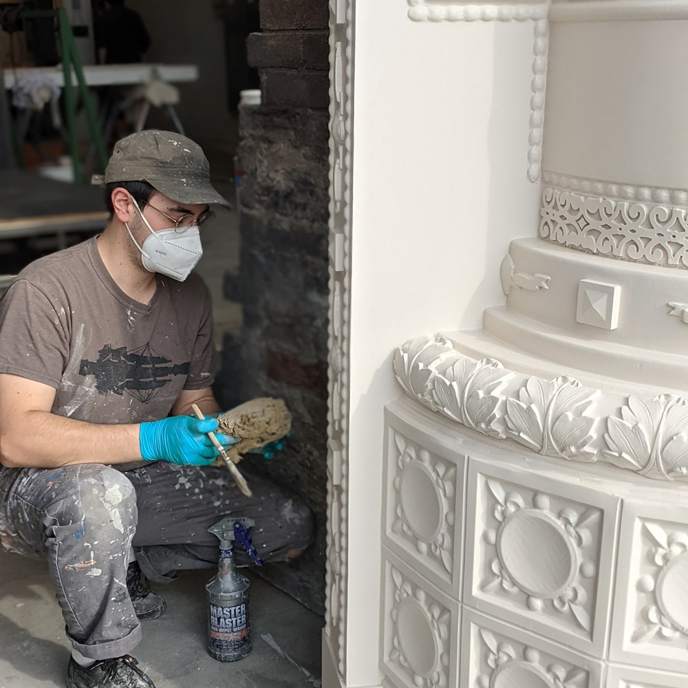 David Mortellito works on a set for the Santa Fe Opera’s 2021 festival