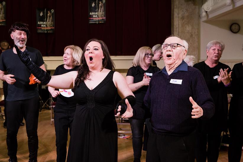 Soprano Alison McNeill leads a Memory Spinners session for Scottish Opera.