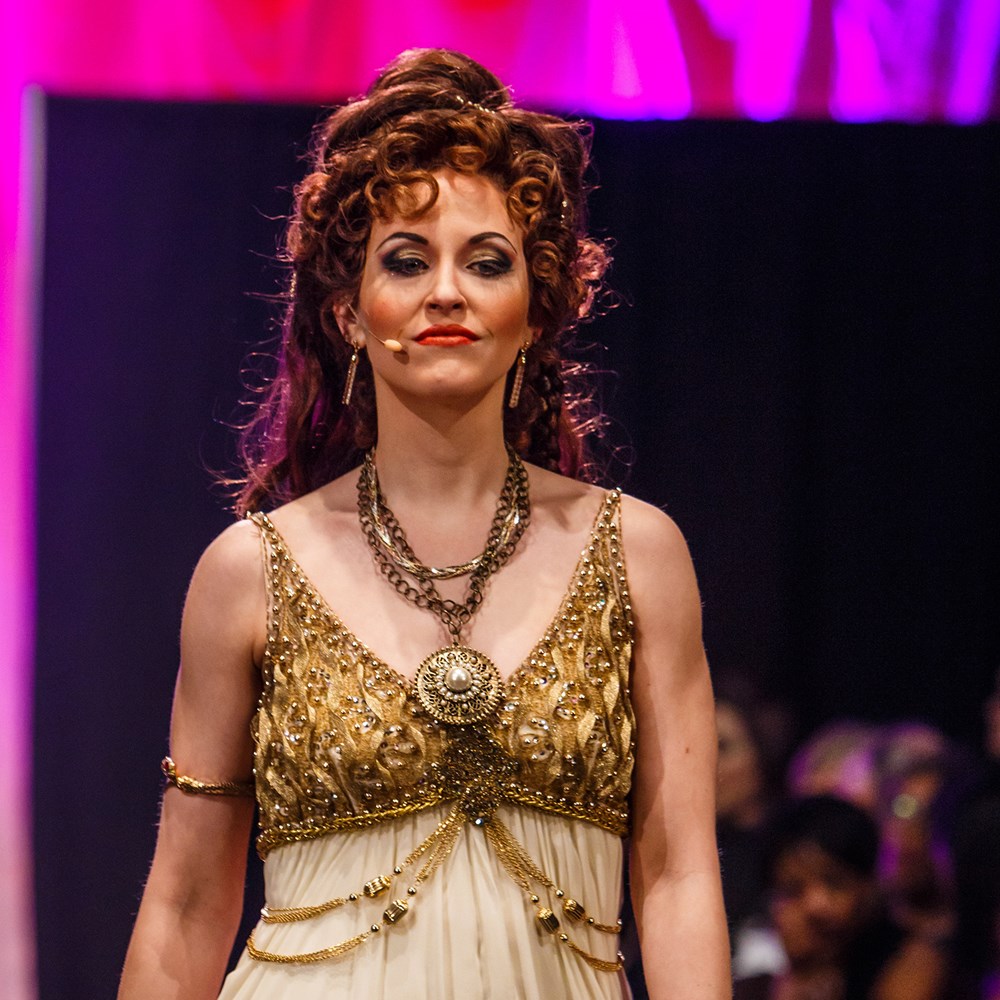 Soprano Shannon Jennings, a Pittsburgh Opera Resident Artist