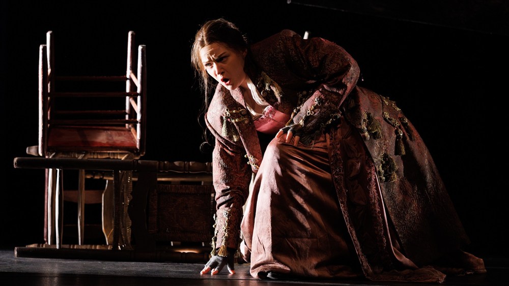 Ruby Dibble as Blanche de la Force in Dialogues des Carmélites at The Juilliard School in spring 2025 (photo: Maria Baranova)