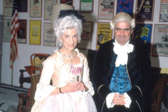Justices Ginsburg and Antonin Scalia as supernumeraries in Ariadne Auf Naxos at Washington National Opera in 1994