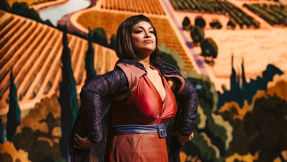 Danielle de Niese in The Judgment of Paris at Festival Napa Valley (photo: Lisa Fonville/Hemlock House, Inc.)