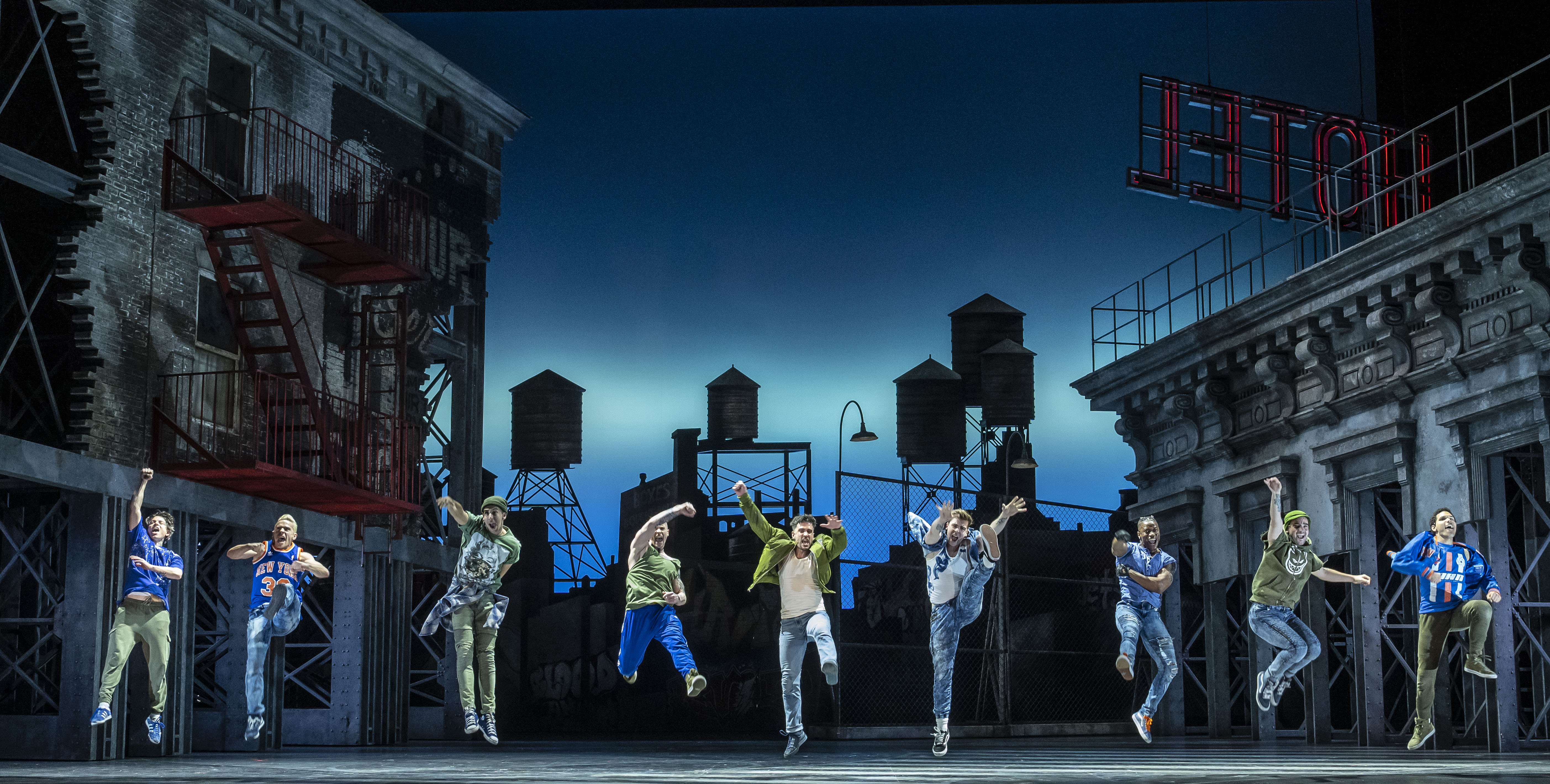 The company of West Side Story at Lyric Opera of Chicago in 2023 (photo: Todd Rosenberg)
