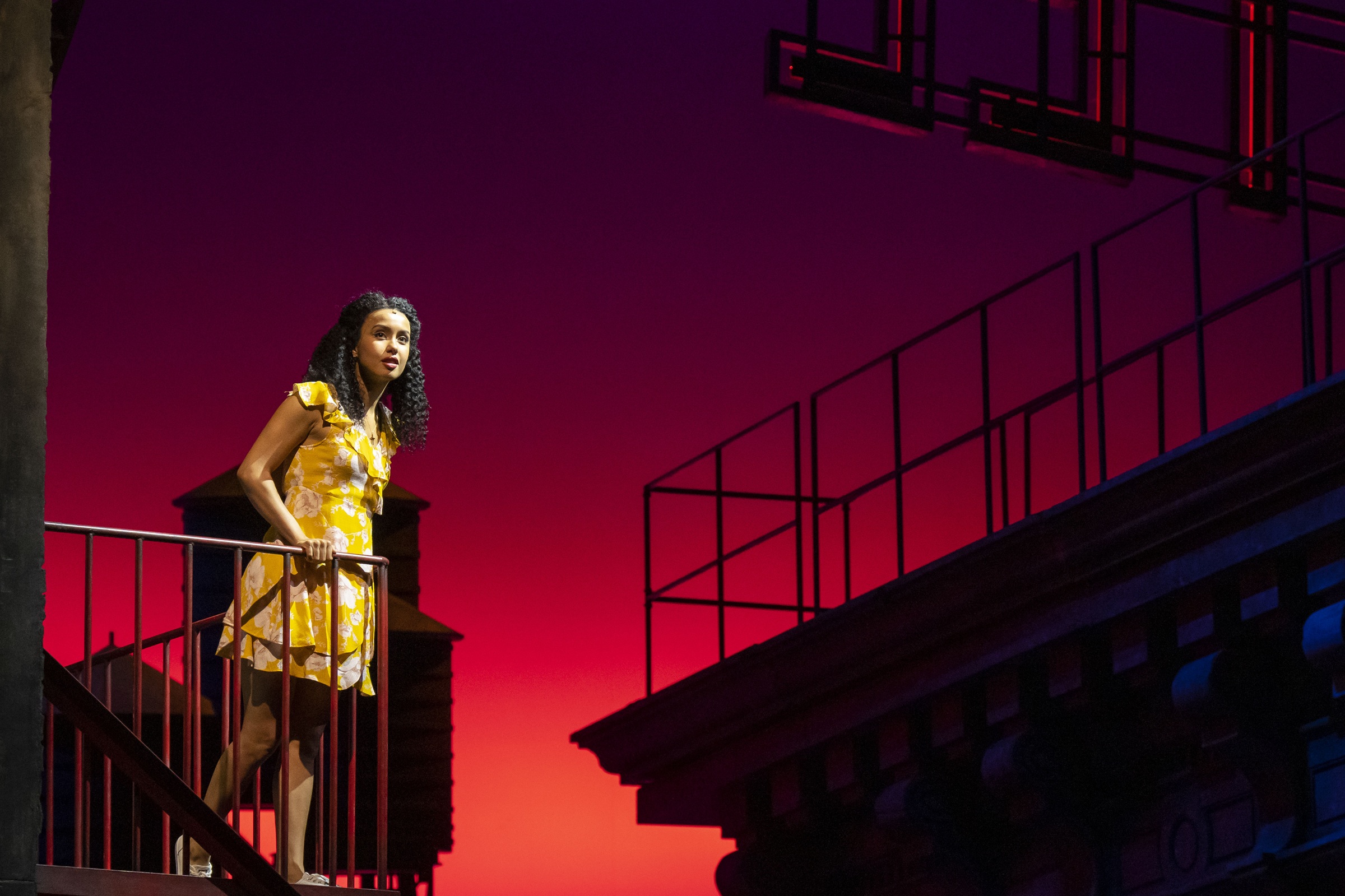 Kanisha Feliciano in West Side Story at Lyric Opera of Chicago in 2023 (photo: Todd Rosenberg)