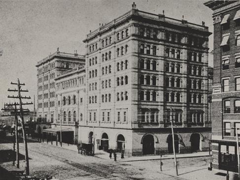 The original Metropolitan Opera House at 39th Street and Broadway, 1884 (image: The New York Public Library)