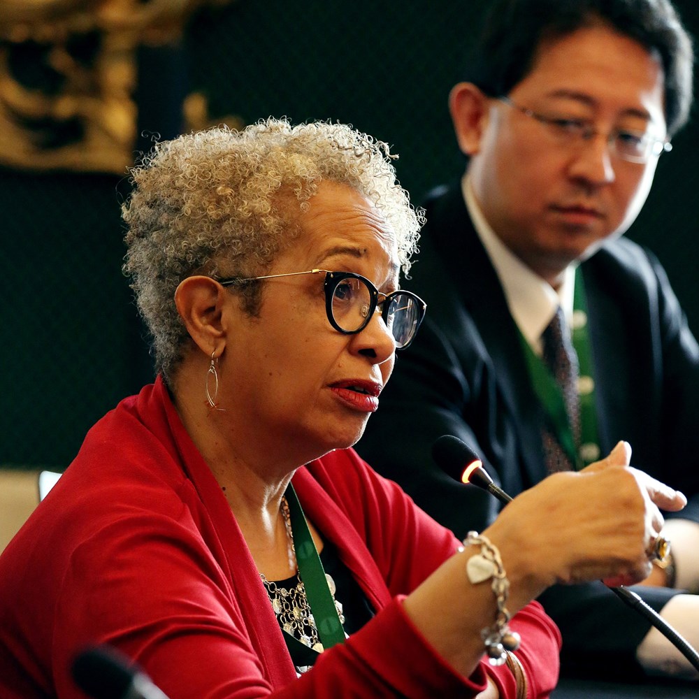 Keryl McCord of Equity Quotient and Tsuyoshi Yamaguchi of the Tokyo Nikikai Opera Foundation at the 2018 forum (photo: Teatro Real)