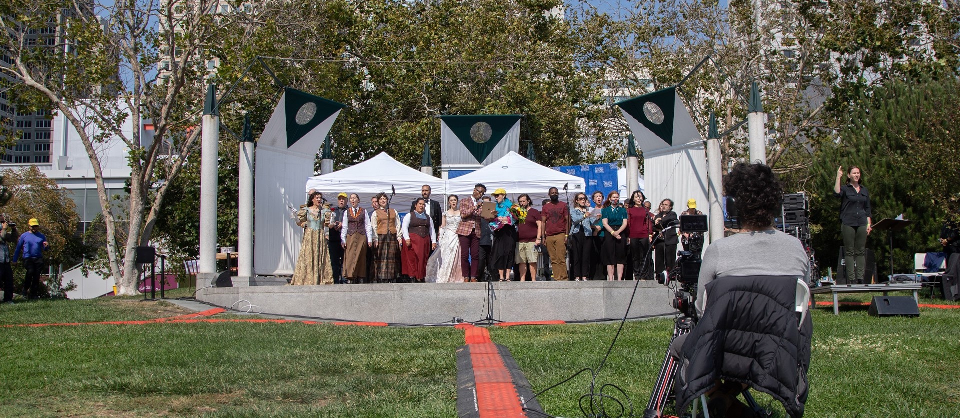 Lamplighters Music Theatre in San Francisco organized a free outdoor music festival to introduce residents to eight local arts organizations