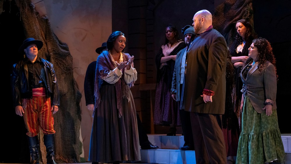 Meroë Khalia Adeeb opposite Brendan Tuohy in Union Avenue Opera’s 2024 Carmen (photo: Dan Donovan Photography)