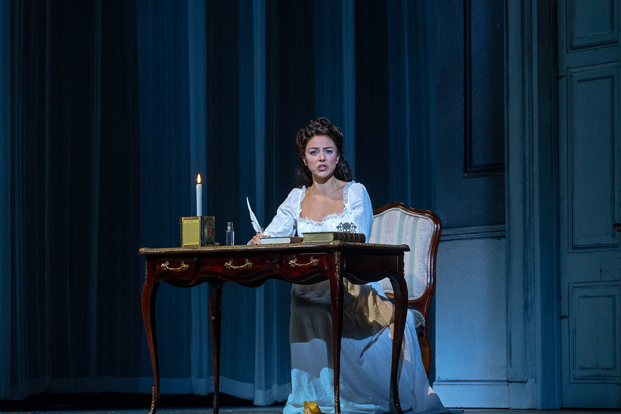 Corinne Winters in Eugene Onegin at Michigan Opera Theatre