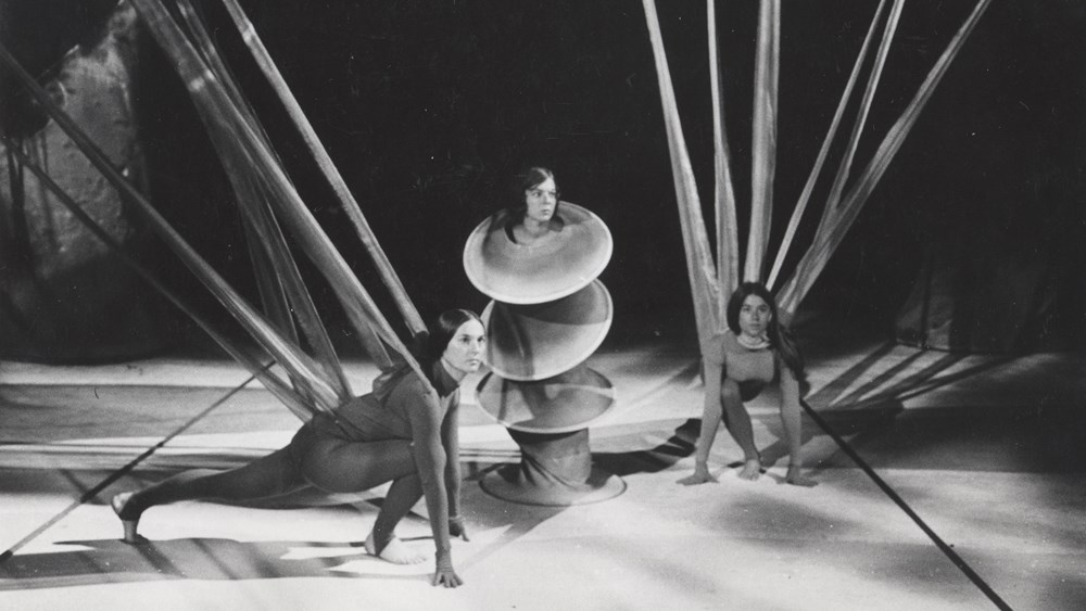 Help, Help, the Globolinks! at the Santa Fe Opera in 1969