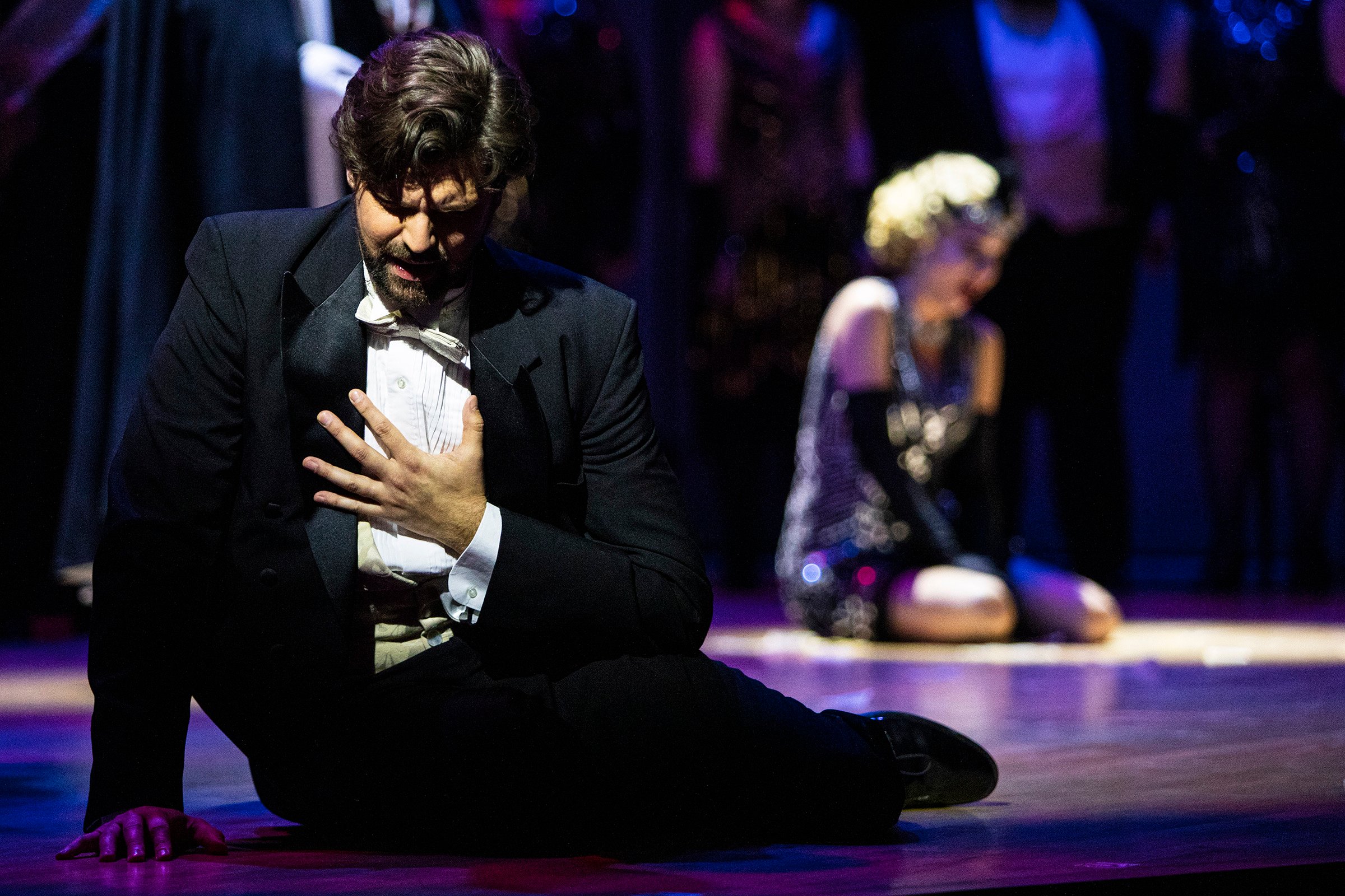 Zach Borichevsky and Sarah Joy Miller in La traviata at Opera Grand Rapids